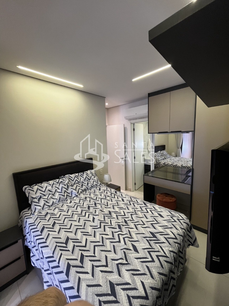 Apartamento à venda com 2 quartos, 75m² - Foto 10
