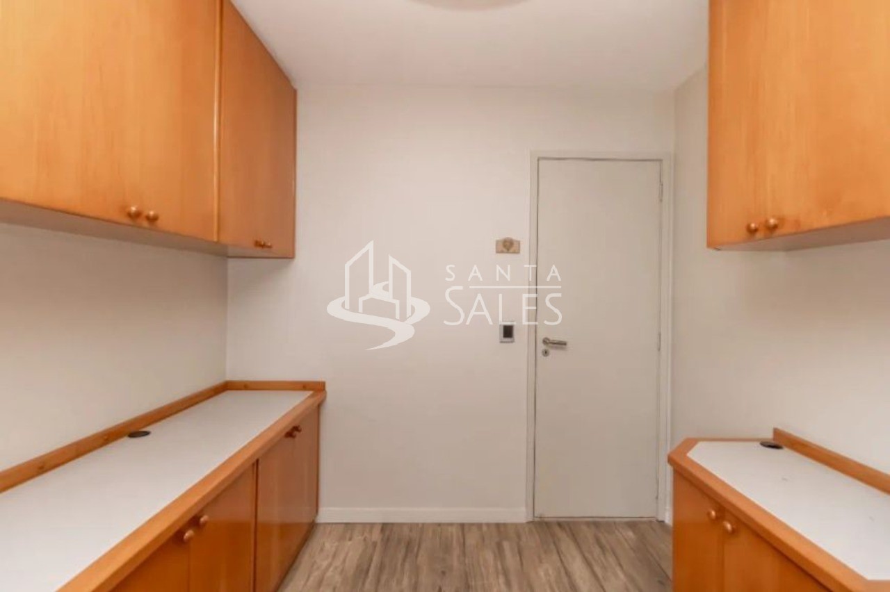Apartamento à venda com 3 quartos, 136m² - Foto 4