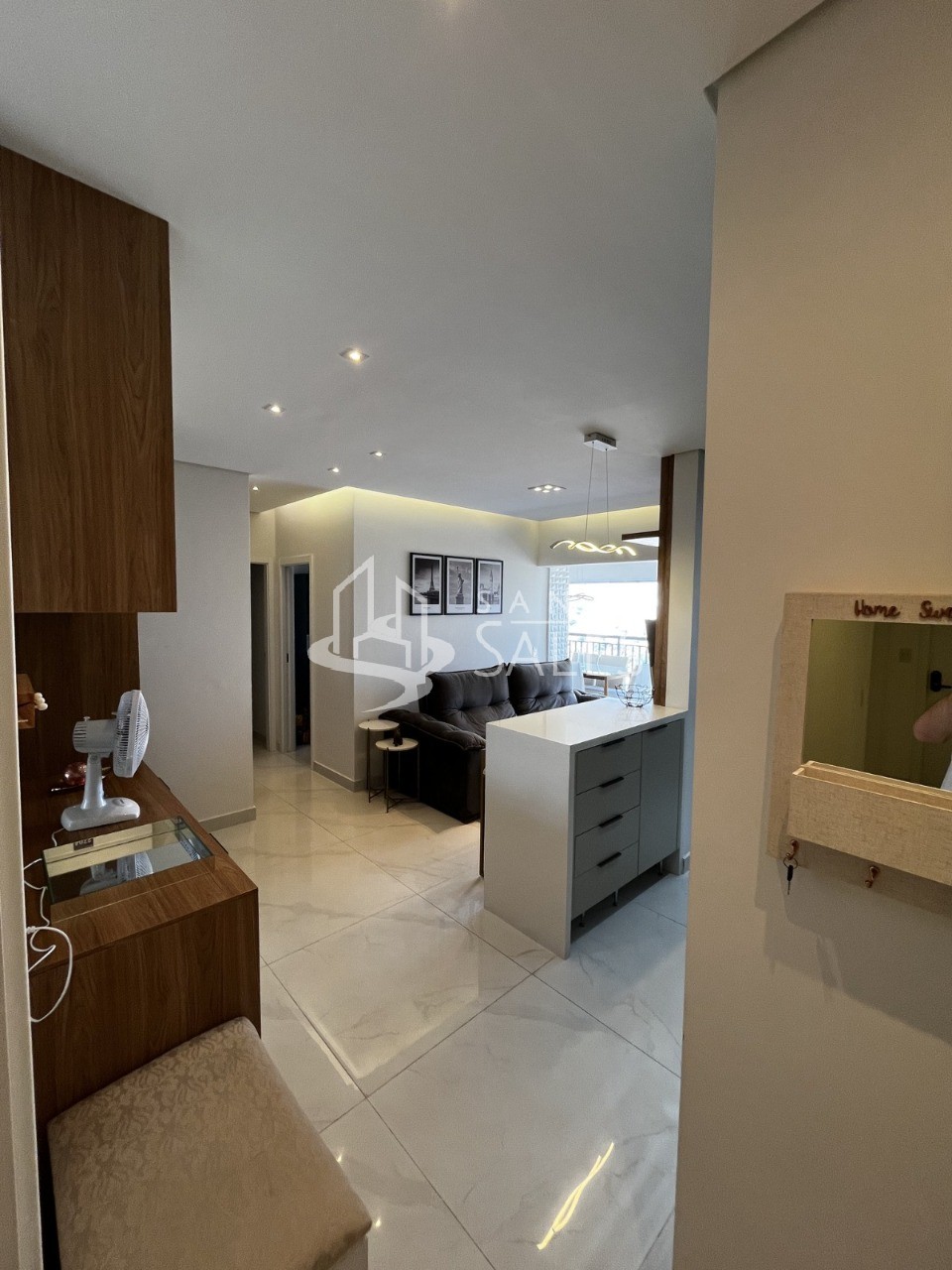 Apartamento à venda com 2 quartos, 75m² - Foto 3