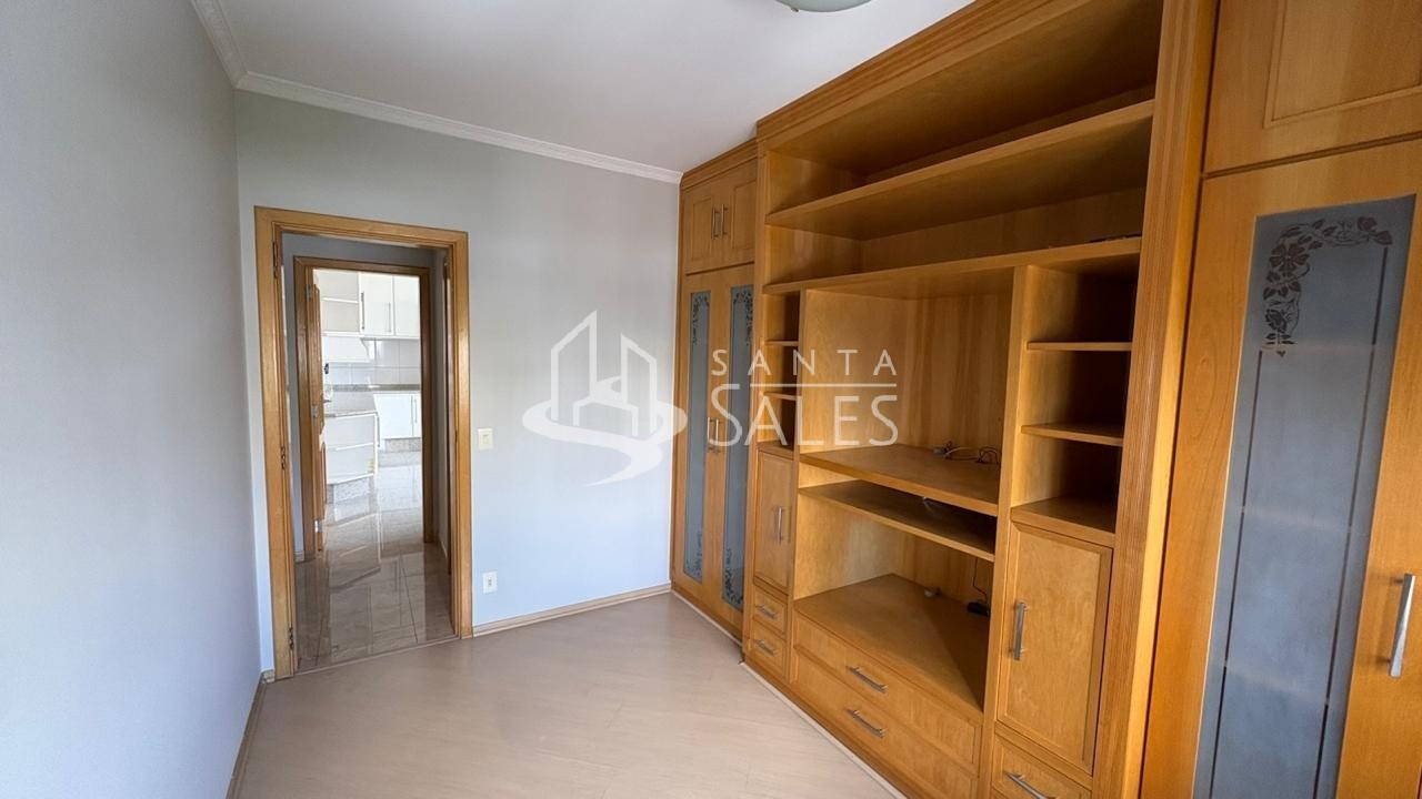 Apartamento à venda com 3 quartos, 115m² - Foto 9