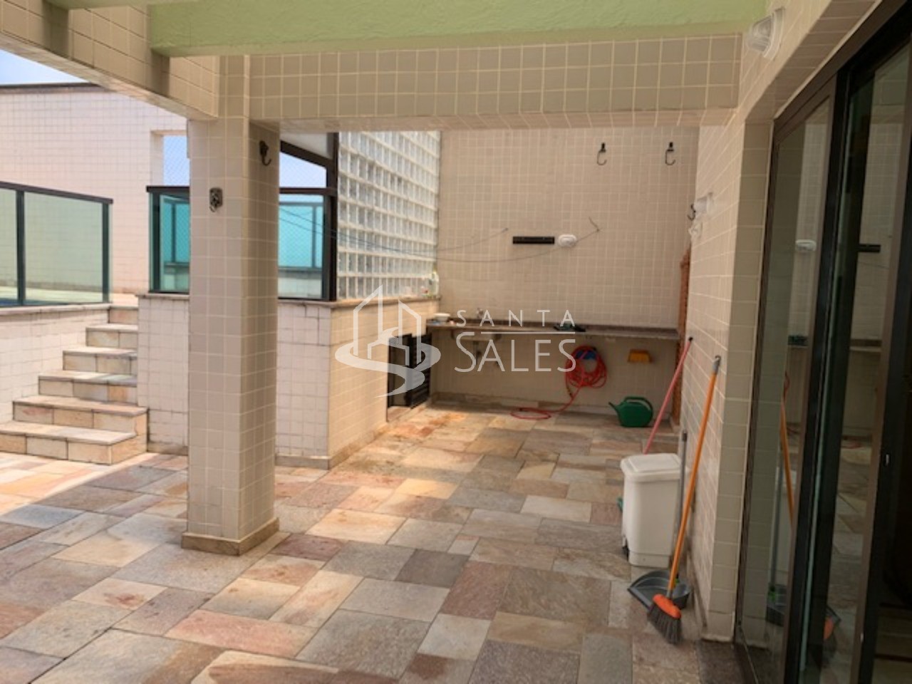 Cobertura à venda com 4 quartos, 250m² - Foto 4