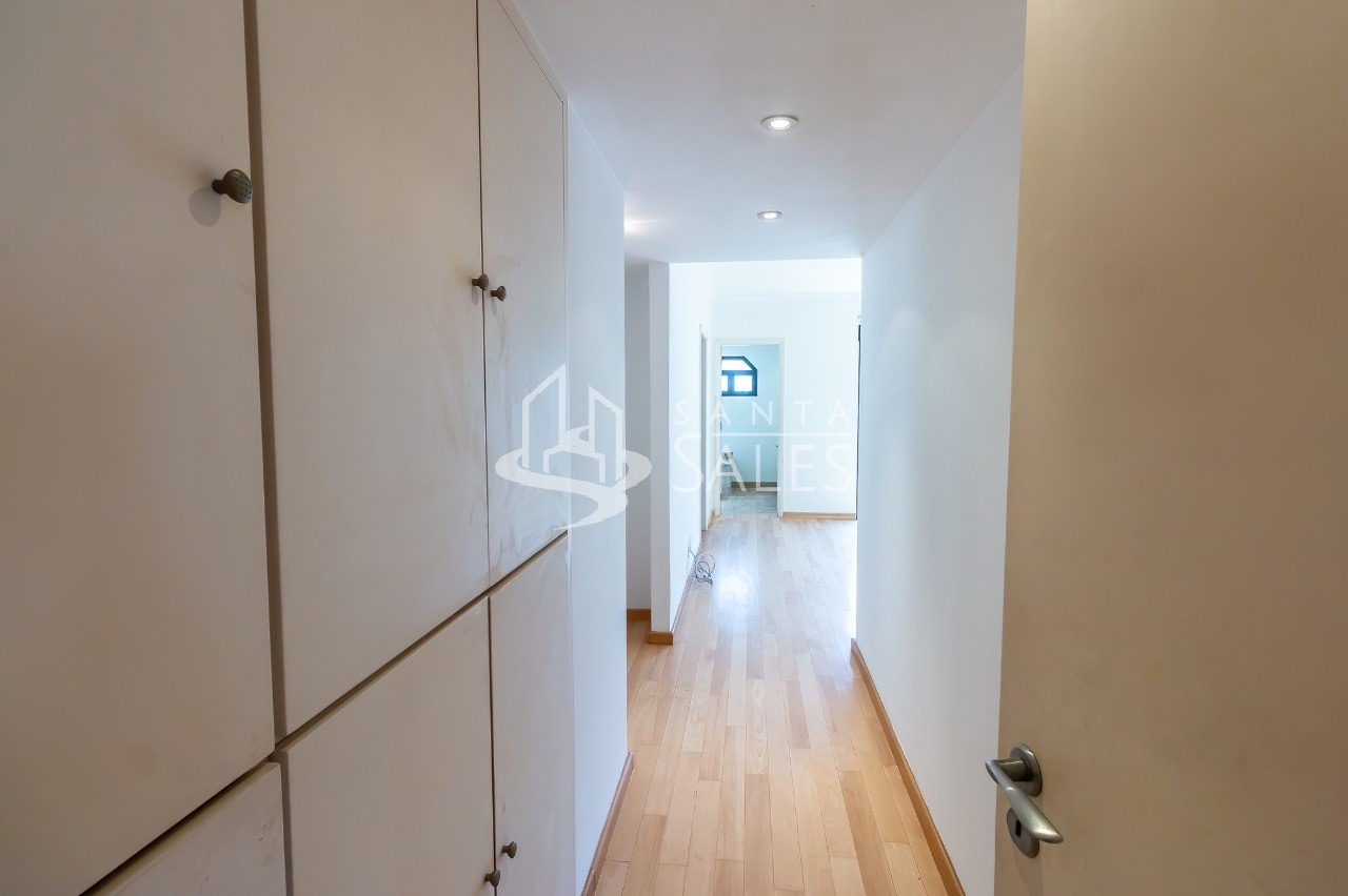 Apartamento para alugar com 3 quartos, 240m² - Foto 11