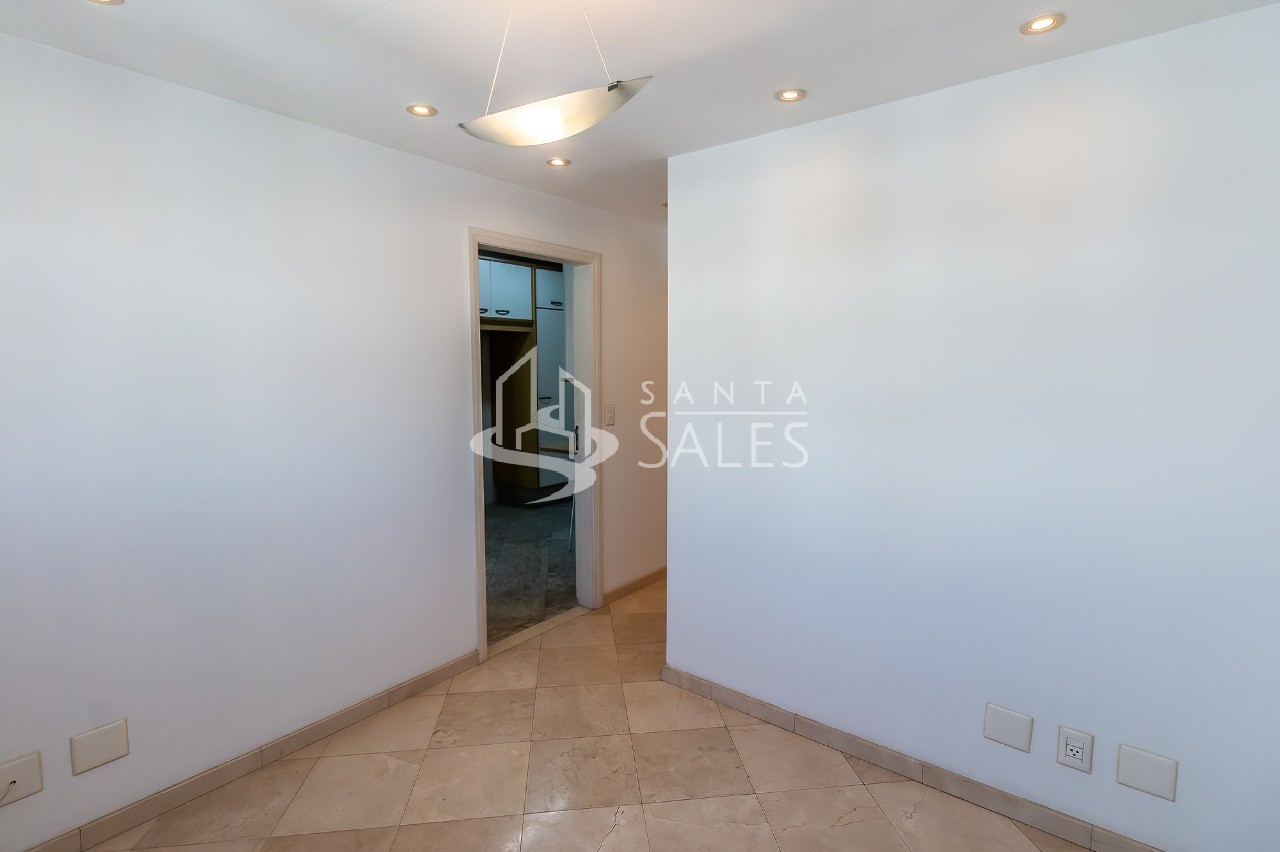 Apartamento para alugar com 3 quartos, 240m² - Foto 27