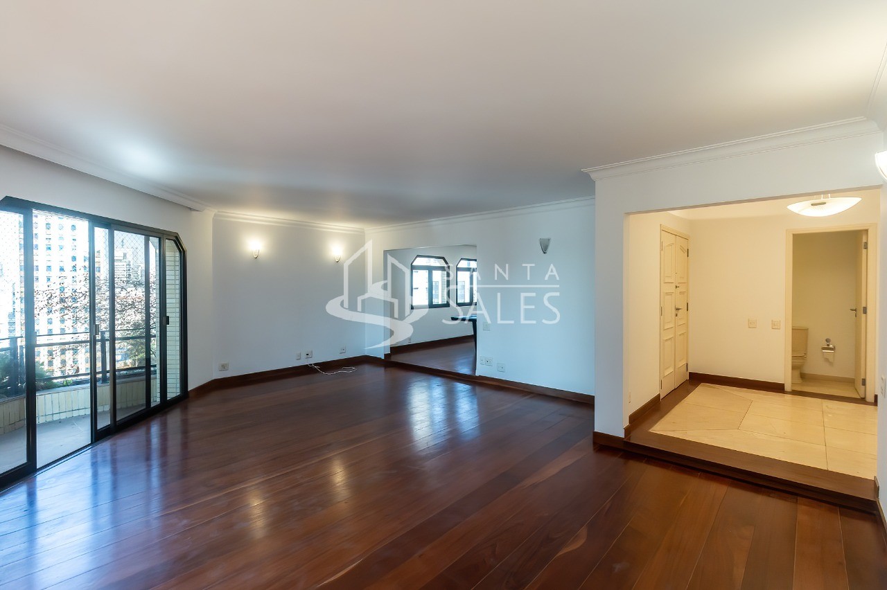 Apartamento para alugar com 3 quartos, 240m² - Foto 3