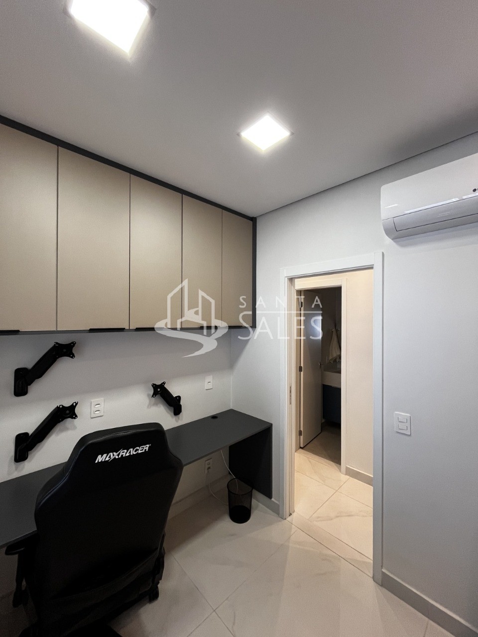 Apartamento à venda com 2 quartos, 75m² - Foto 13
