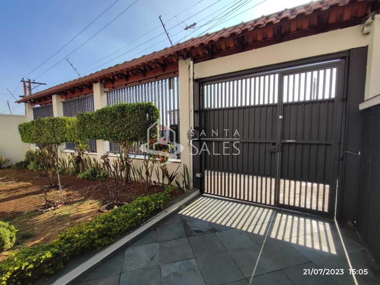Casa, 4 quartos, 216 m² - Foto 1