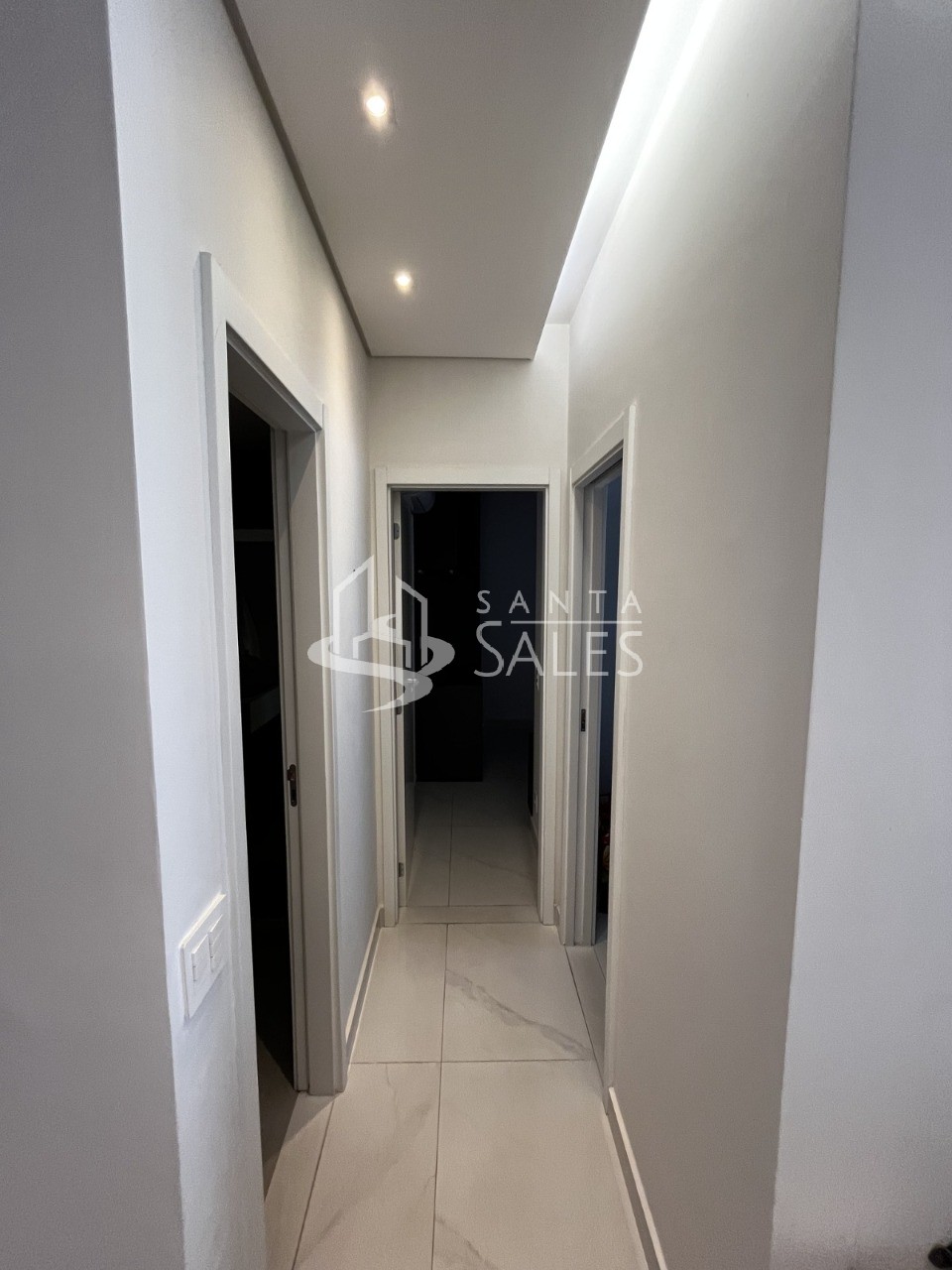 Apartamento à venda com 2 quartos, 75m² - Foto 8