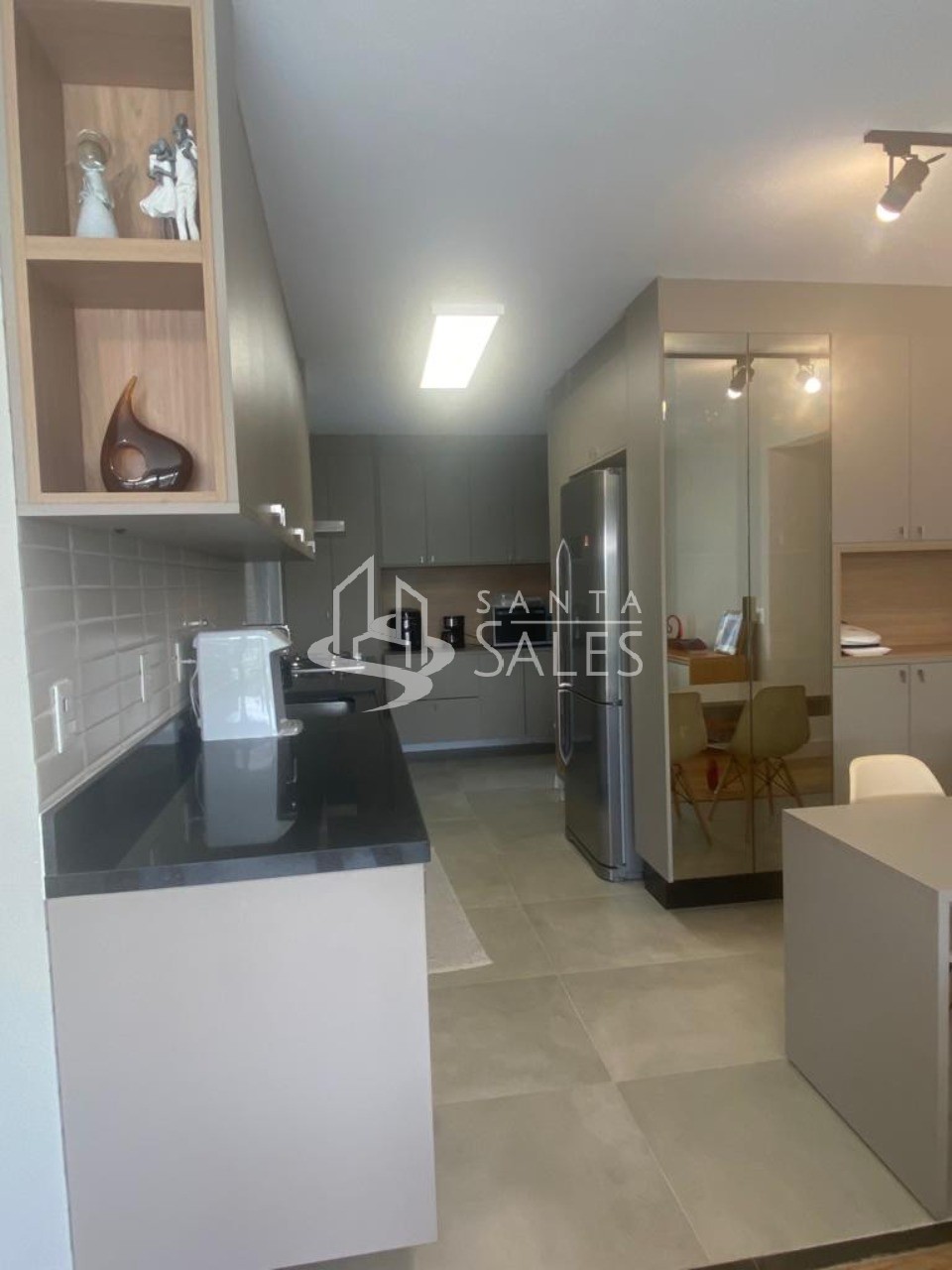 Apartamento à venda com 3 quartos, 154m² - Foto 17