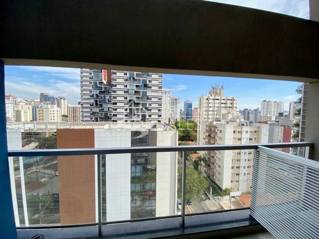 Apartamento, 1 quarto, 28 m² - Foto 2