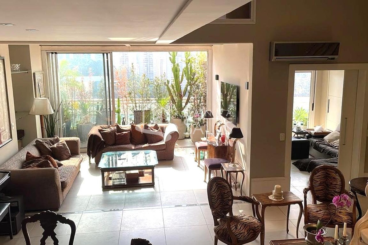 Apartamento, 4 quartos, 210 m² - Foto 2