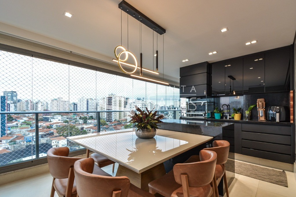 Apartamento à venda com 3 quartos, 131m² - Foto 22