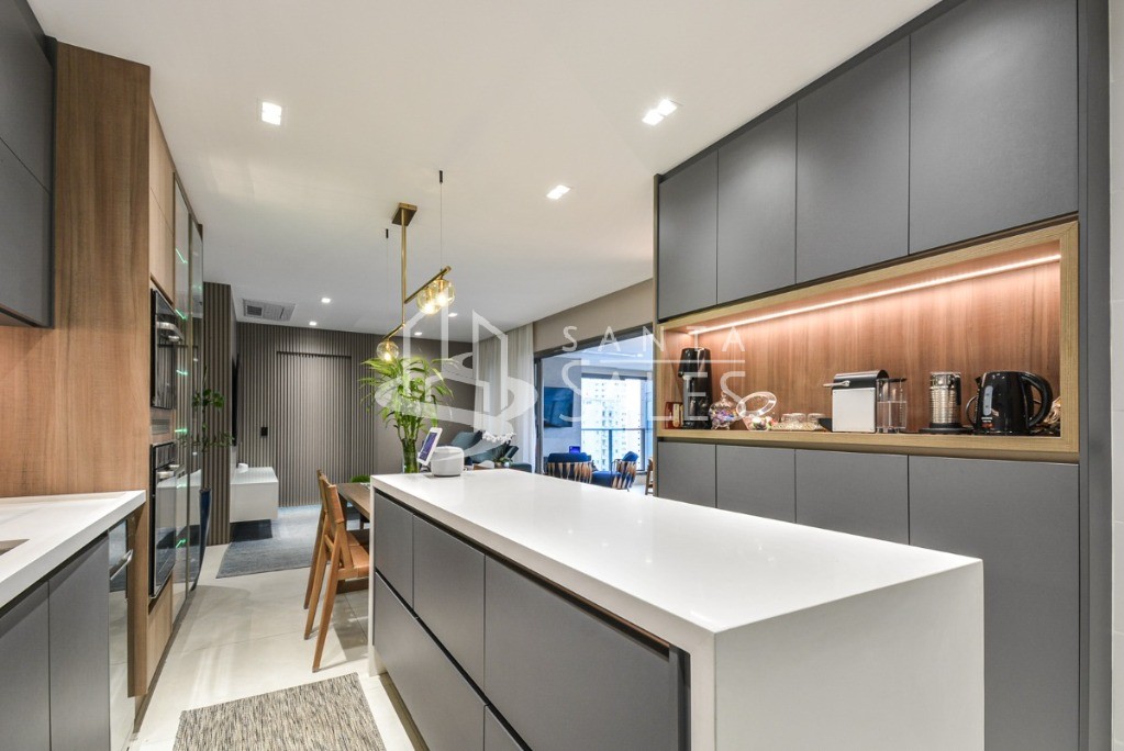 Apartamento à venda com 3 quartos, 131m² - Foto 13