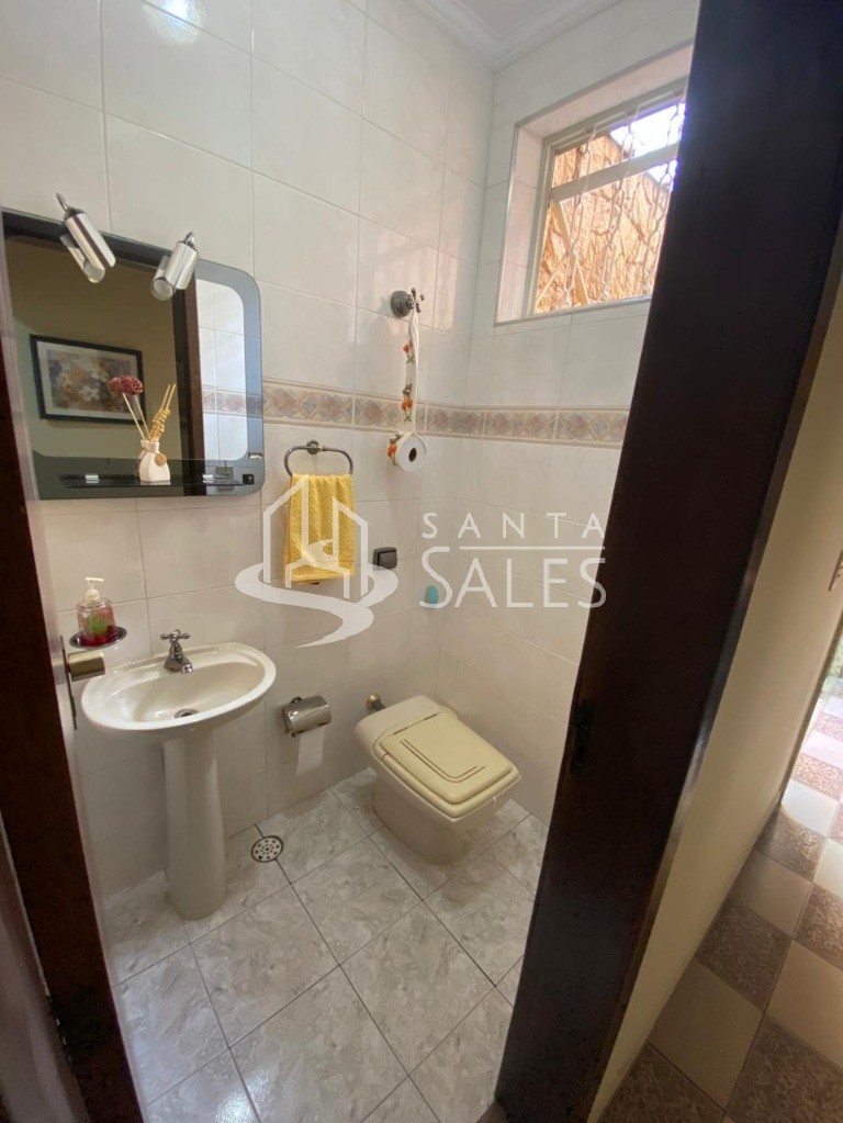 Casa à venda com 2 quartos, 160m² - Foto 2