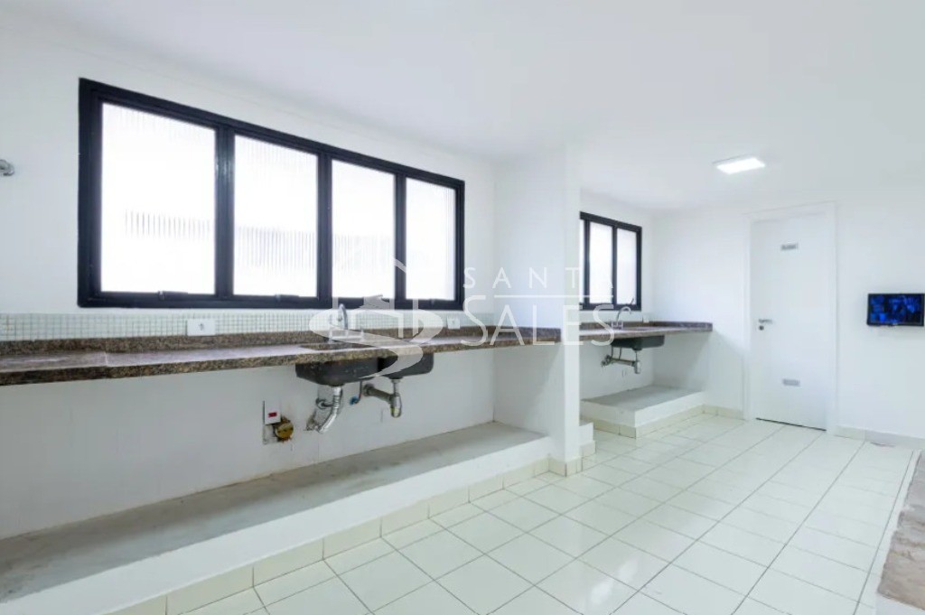 Apartamento à venda com 3 quartos, 240m² - Foto 11