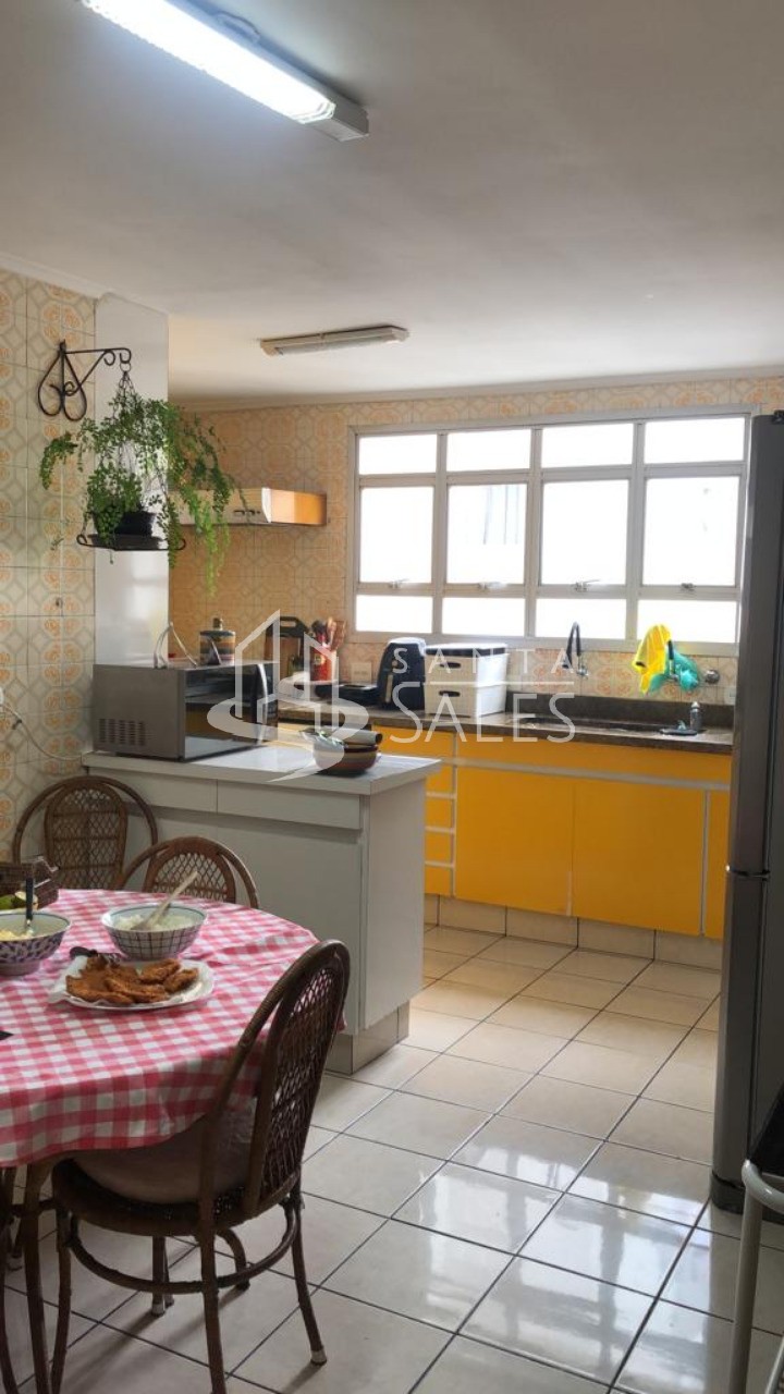 Apartamento, 4 quartos, 210 m² - Foto 1