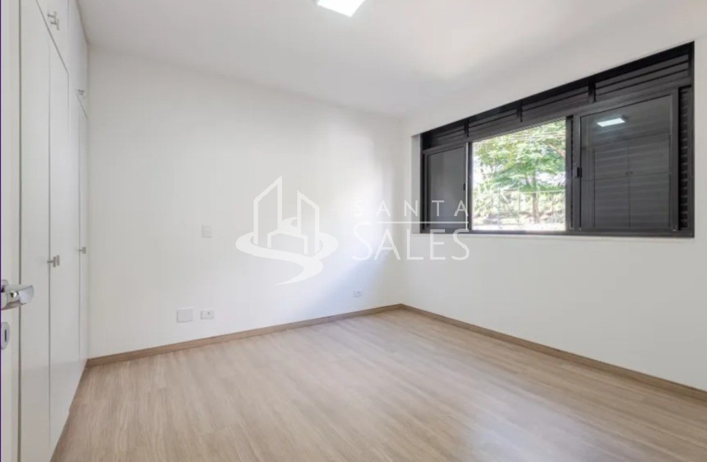 Apartamento à venda com 3 quartos, 240m² - Foto 9