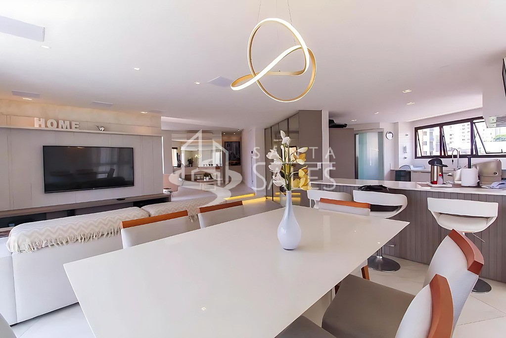 Apartamento à venda com 3 quartos, 156m² - Foto 6