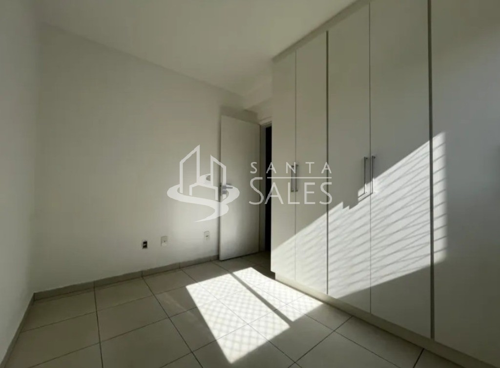 Apartamento à venda com 3 quartos, 86m² - Foto 2