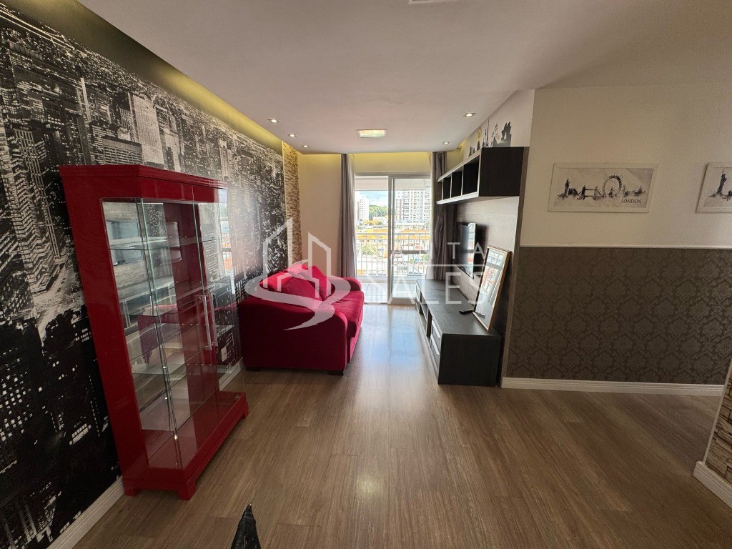 Apartamento à venda com 3 quartos, 81m² - Foto 1
