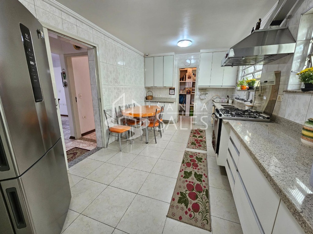 Casa, 4 quartos, 240 m² - Foto 17