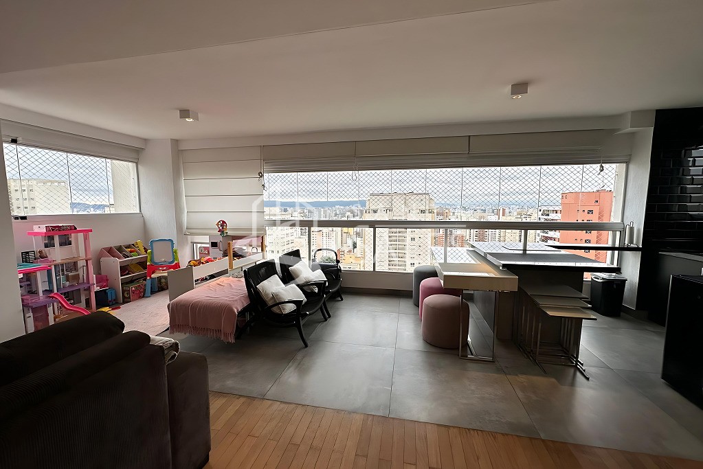 Apartamento, 3 quartos, 140 m² - Foto 2
