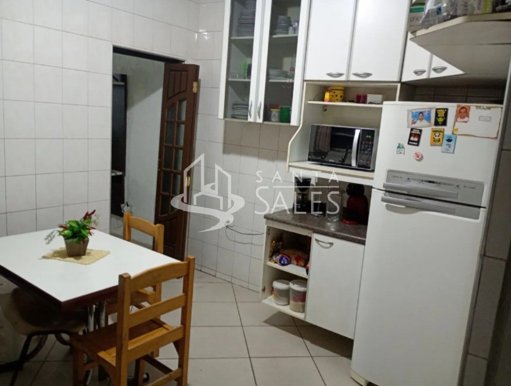 Sobrado, 3 quartos, 200 m² - Foto 2