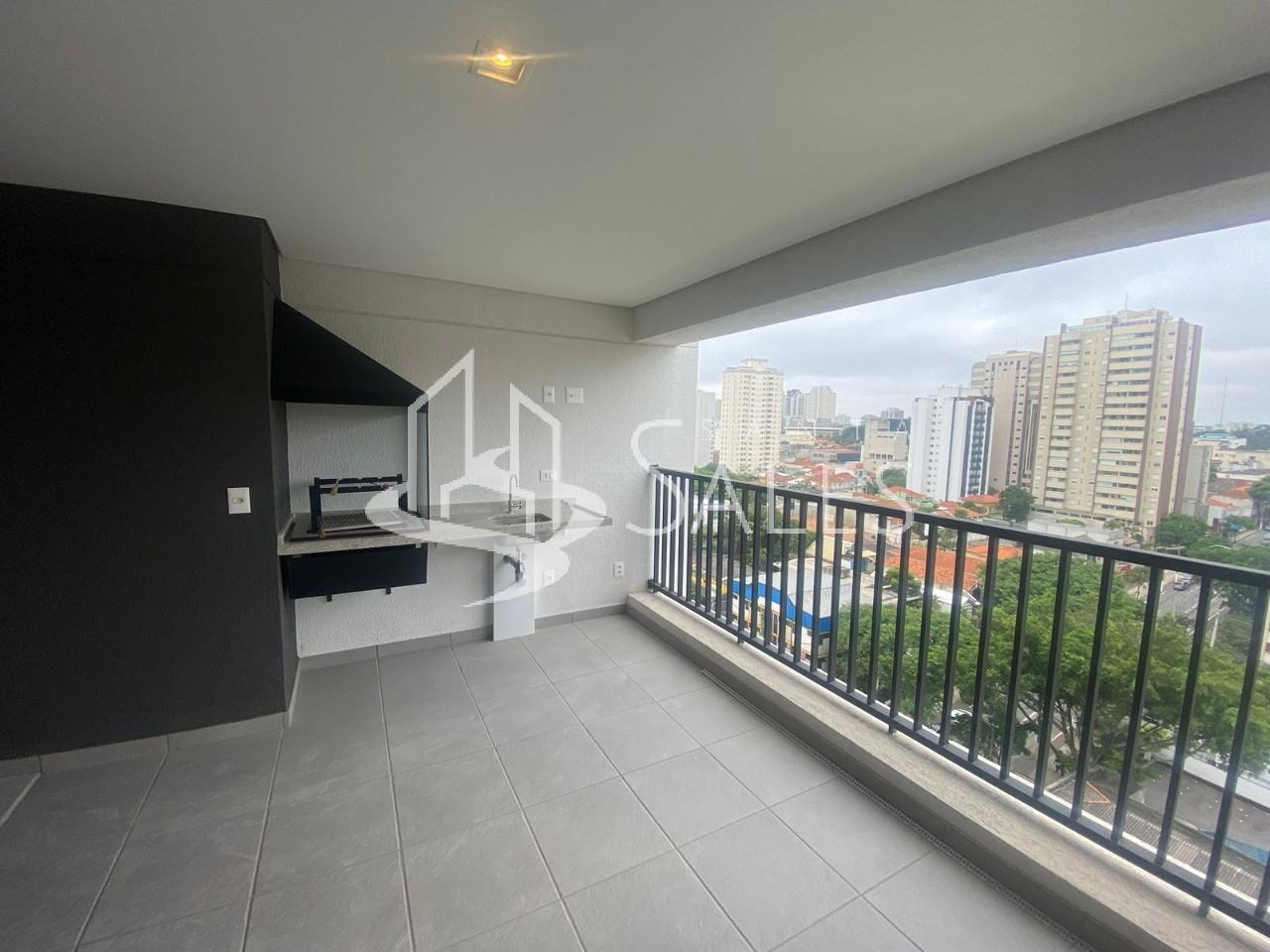Apartamento à venda com 4 quartos, 147m² - Foto 3
