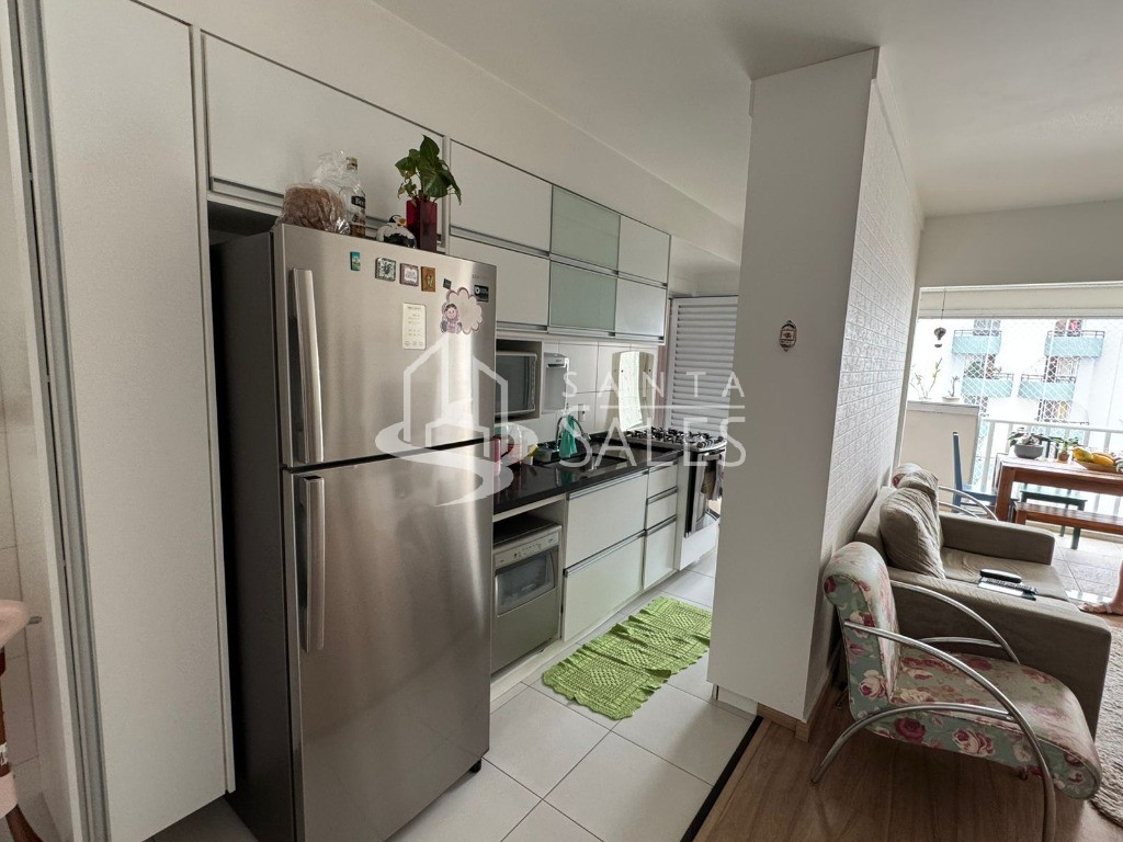 Apartamento à venda com 3 quartos, 95m² - Foto 8