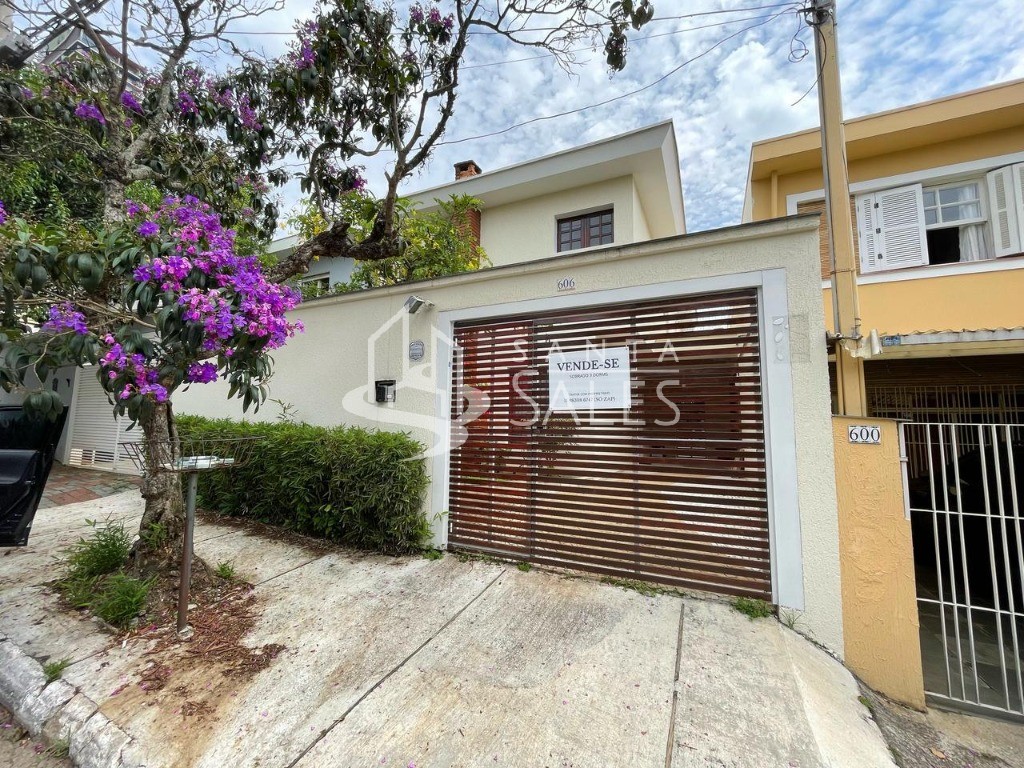 Casa, 3 quartos, 210 m² - Foto 1