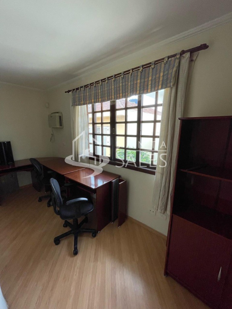Casa, 3 quartos, 210 m² - Foto 8