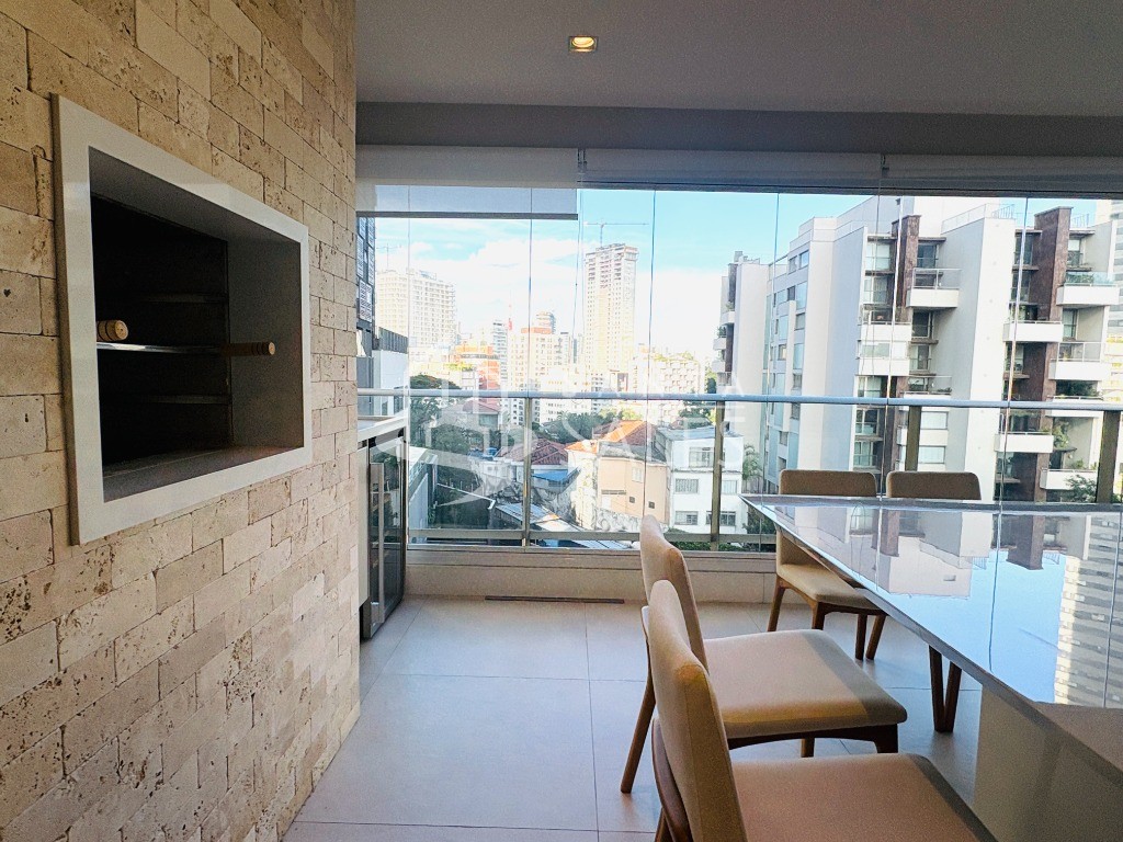 Apartamento para alugar com 3 quartos, 150m² - Foto 22