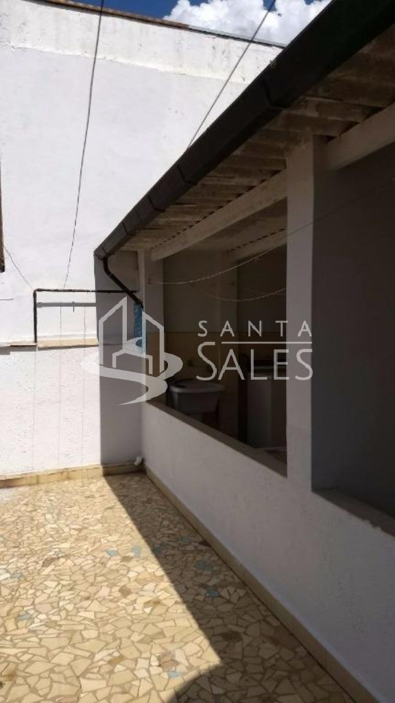 Casa à venda com 2 quartos, 140m² - Foto 9