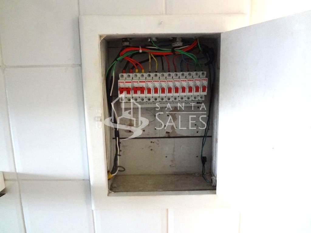 Apartamento para alugar com 2 quartos, 84m² - Foto 26