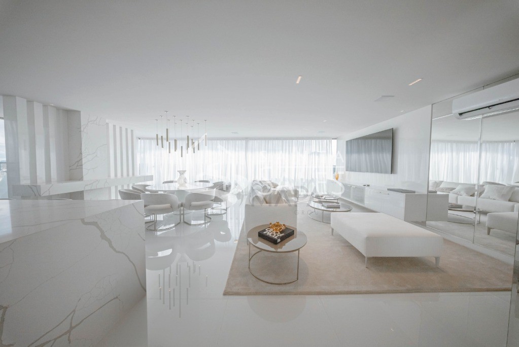Cobertura à venda com 3 quartos, 200m² - Foto 17