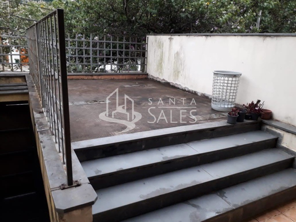 Casa à venda com 3 quartos, 120m² - Foto 2