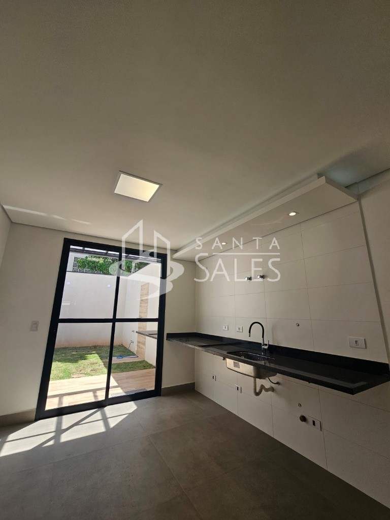 Sobrado à venda com 3 quartos, 165m² - Foto 2