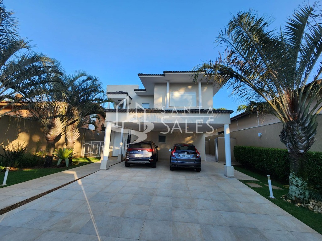 Sobrado à venda com 4 quartos, 360m² - Foto 1