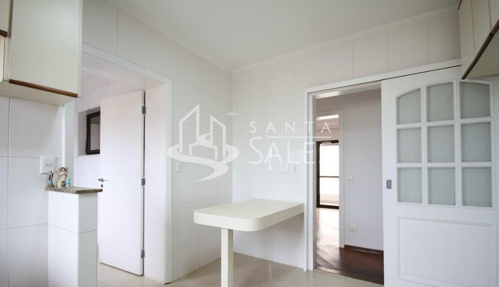 Apartamento para alugar com 3 quartos, 130m² - Foto 4
