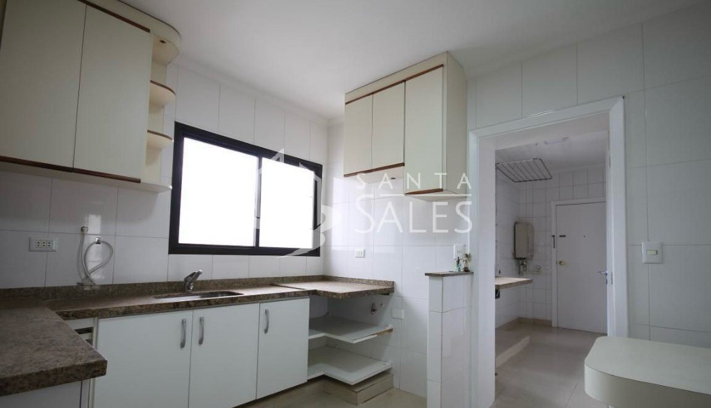 Apartamento para alugar com 3 quartos, 130m² - Foto 6