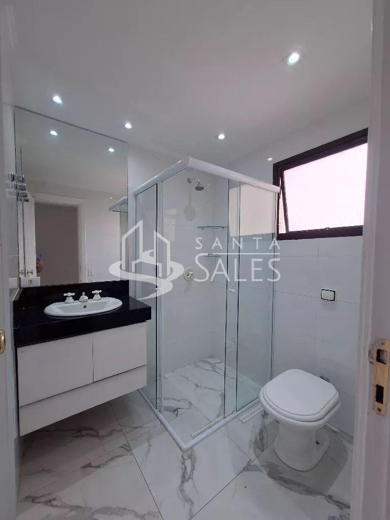 Apartamento para alugar com 3 quartos, 130m² - Foto 22