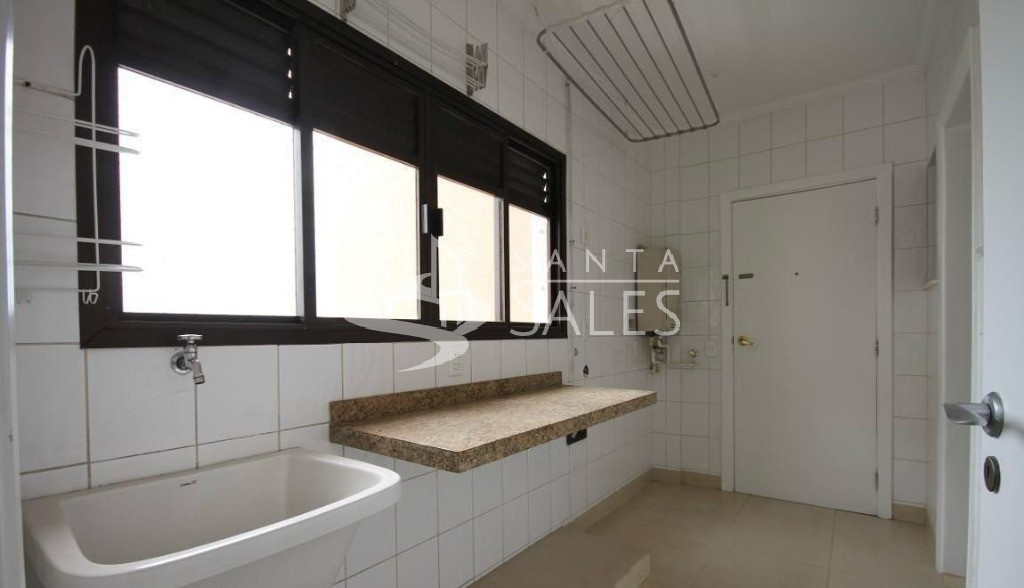 Apartamento para alugar com 3 quartos, 130m² - Foto 24