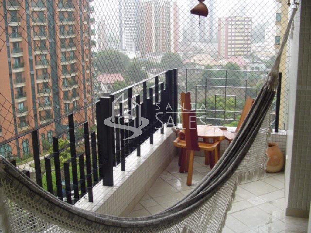 Apartamento para alugar com 3 quartos, 130m² - Foto 26