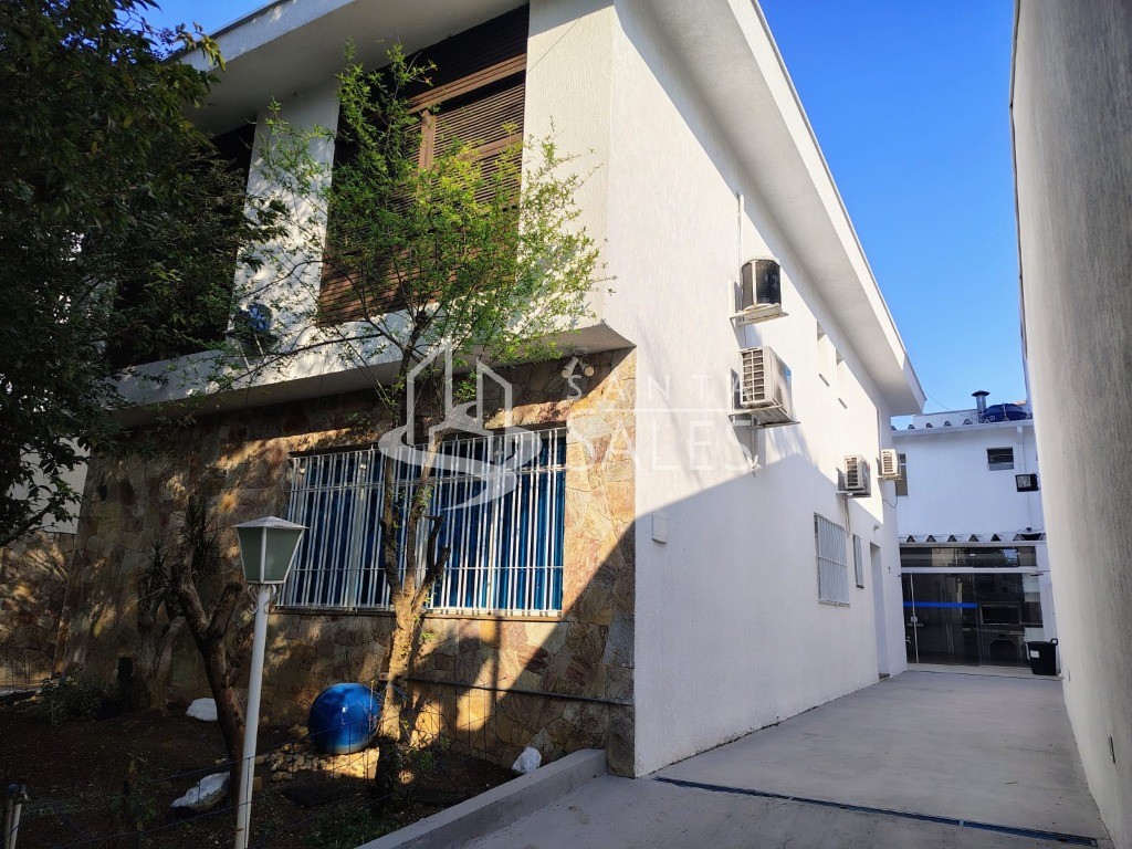 Sobrado, 6 quartos, 310 m² - Foto 25