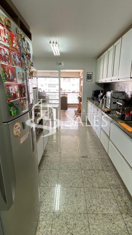 Apartamento, 3 quartos, 194 m² - Foto 2