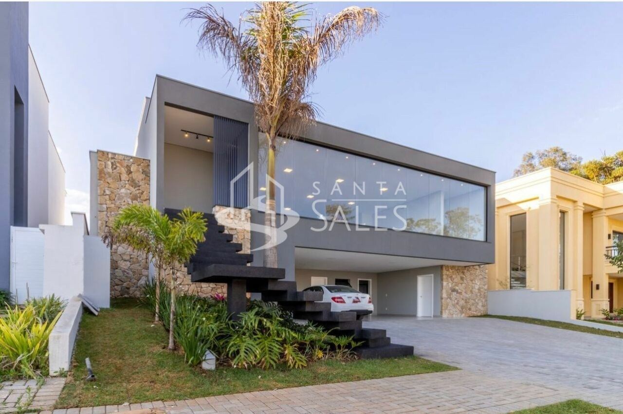 Casa à venda com 4 quartos, 430m² - Foto 2