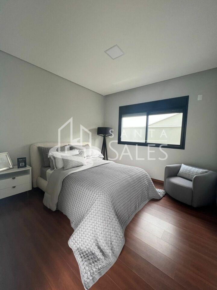 Casa à venda com 4 quartos, 430m² - Foto 9