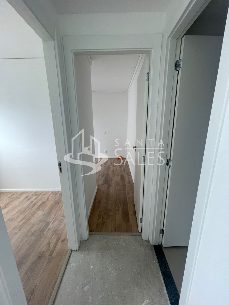 Apartamento à venda com 2 quartos, 37m² - Foto 13