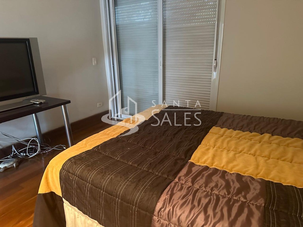 Casa à venda com 4 quartos, 600m² - Foto 4