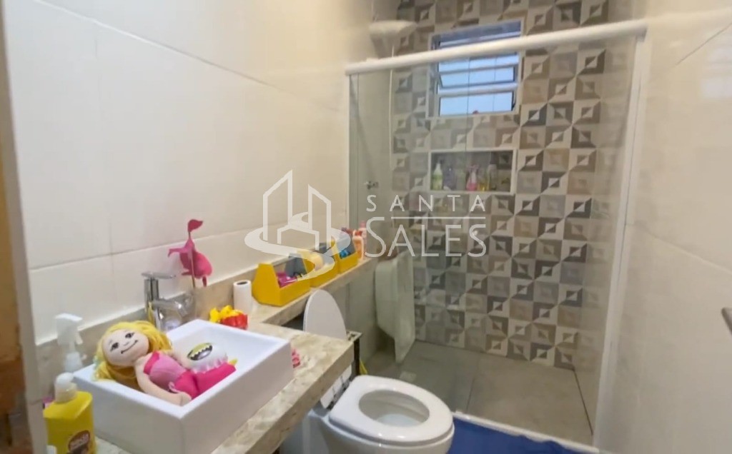 Casa à venda com 6 quartos, 170m² - Foto 3