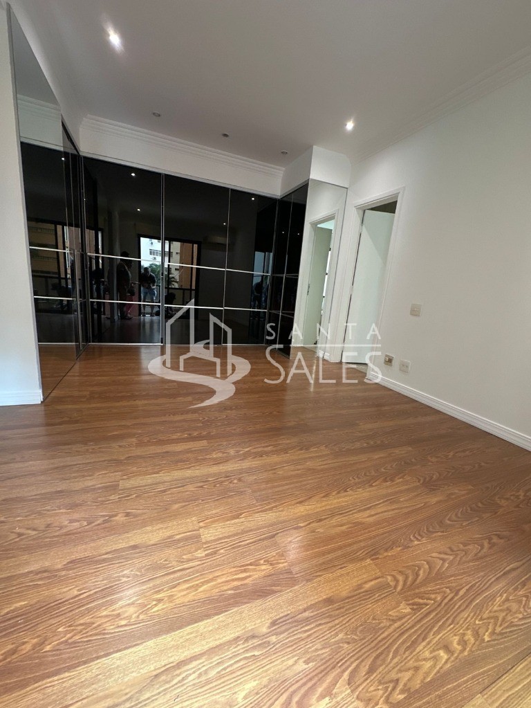 Apartamento, 4 quartos, 197 m² - Foto 2